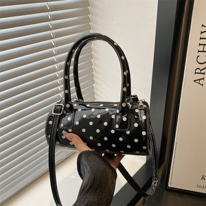 Bolsa de Poás Feminina 2025 Nova Retro Francesa Estilo Mensageiro Exquisita e Portátil Redonda - Product Image 3