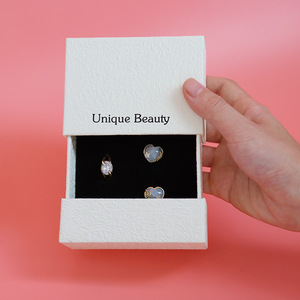 Boîte à bijoux <span class=keywords><strong>de</strong></span> luxe en <span class=keywords><strong>carton</strong></span> magnétique avec logo personnalisé, gaufrage et lamination, pour <span class=keywords><strong>rangement</strong></span> et emballage cadeau, vente en gros - Product Image 3