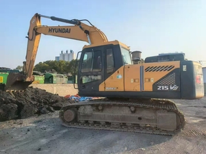 Excavatrice sur chenilles Hyundai 215VS d'occasion très performante Moteur d'origine Prix bon marché Haute qualité en bon état en vente - Product Image 5