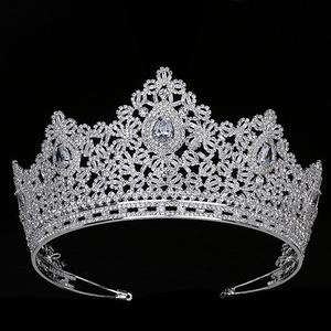 Diademi <span class=keywords><strong>E</strong></span> Corona Elegante di Cerimonia Nuziale Del Fiore Accessori per Capelli da Sposa Princess Crown Fascia Zircone BC3956 Corona Princesa - Product Image 2