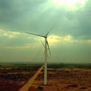 <span class=keywords><strong>Éolienne</strong></span> à <span class=keywords><strong>axe</strong></span> <span class=keywords><strong>vertical</strong></span> à faible bruit 690v Générateur électrique éolien <span class=keywords><strong>domestique</strong></span> - Product Image 4