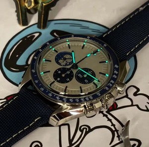 Boîtier en titane de 42 mm, bracelet en maille de titane, mouvement automatique, lunette en céramique noire, cadran vintage luminescent, résistant à l'eau jusqu'à 100 m - Product Image 5