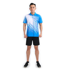 Polo de badminton personnalisé avec impression flamme, séchage rapide, anti-transpiration, respirant, uniforme sportif d'équipe, vente en gros, logo personnalisé - Product Image 2