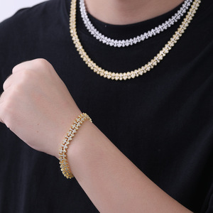 Bracelet Hip Hop 11 mm avec croix, entièrement pavé de micro-zircons, chaîne croix pour hommes et femmes, à porter au quotidien - Product Image 6
