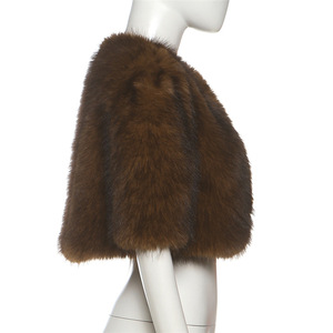 2026 nuovo abbigliamento da <span class=keywords><strong>donna</strong></span> moda girocollo manica corta tenere caldo <span class=keywords><strong>cappotto</strong></span> <span class=keywords><strong>di</strong></span> <span class=keywords><strong>pelliccia</strong></span> più spessa <span class=keywords><strong>per</strong></span> le donne - Product Image 5