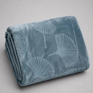 Maßgefertigte Große King-<span class=keywords><strong>Size</strong></span> Winter Geprägte Flanell-Bettdecke Geprägte Fleece-Wurfdecke OEM ODM Warme Übergroße Sofa-Bettdecke - Product Image 2