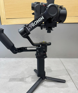 Stabilisateur de cardan <span class=keywords><strong>RS</strong></span> 5 Combo original avec module de suivi intelligent <span class=keywords><strong>RS</strong></span> amélioré pour maintenir le sujet précisément positionné - Product Image 2