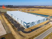 Bâtiments en structure métallique de grande envergure pour entrepôts, hangars d'avions et stockage d'équipements aérospatiaux