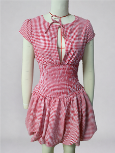 Vestido Mini de Verano Informal de Moda para Mujer, Color Rojo, Estampado a Cuadros, con Cordones, Manga Corta y Fruncido - Product Image 4