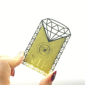นามบัตรโลหะวีไอพีสีทองหรูหราสำหรับตัดด้วยเลเซอร์ - Product Image 6