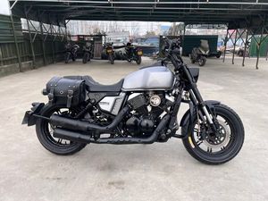 Motocyclettes d'occasion Longjia V-BOB Vintage Cruiser Streetbike EFI Moteur refroidi par eau 250cc Performances puissantes et sensation de puissance - Product Image 1