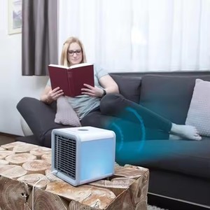 2025 Mini ventilateur refroidisseur d'<span class=keywords><strong>air</strong></span> portable alimenté par USB <span class=keywords><strong>avec</strong></span> réservoir d'eau de 500ml à 3 vitesses à faible bruit pour usage domestique et extérieur - Product Image 5