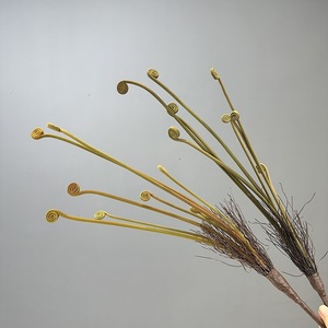 LE-288 Branche de fougère artificielle, plante de fougère sauvage artificielle pour la décoration intérieure et les matériaux d'arrangement floral DIY - Product Image 4