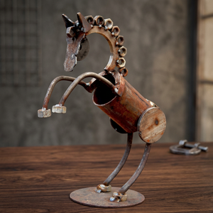 Sculptures de chevaux debout en métal de style nautique, figurines en fer soudé pour la décoration intérieure - Product Image 2
