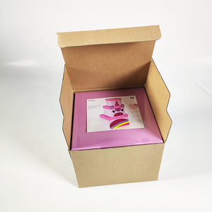 Juego de <span class=keywords><strong>caja</strong></span> de juguetes ecológica <span class=keywords><strong>para</strong></span> niños con patrón de Pony Rosa personalizado, Impresión de lámina de oro offset de cartón <span class=keywords><strong>para</strong></span> almacenar <span class=keywords><strong>condones</strong></span> UV - Product Image 5