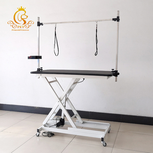 โต๊ะกรูมมิ่งสัตว์เลี้ยงอเนกประสงค์ EUR PET รุ่นหรูหรา พร้อมที่หนีบแขนขนาดใหญ่ ยกด้วยระบบไฟฟ้า สำหรับกรูมมิ่งสัตว์เลี้ยง - Product Image 4