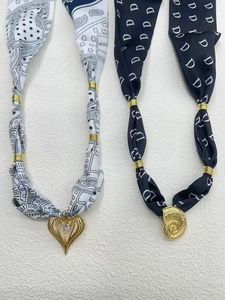 Moda CZ San <span class=keywords><strong>Benito</strong></span>/<span class=keywords><strong>Cruz</strong></span>/Corazón Colgante Collar Chapado en oro CZ Virgen María Religión Encanto Bufanda Collar <span class=keywords><strong>de</strong></span> mujer - Product Image 5