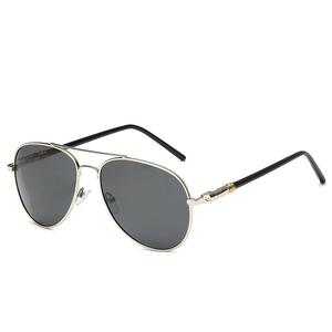 2025 marca de lujo 209 gafas de sol polarizadas que cambian de color para hombres usadas día y noche gafas de almeja voladora visión de conducción al por mayor - Product Image 3