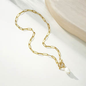 Collana in acciaio al titanio placcato oro reale 18k di lusso personalizzata Non sbiadita Versatile alla moda catena per clavicola da donna - Product Image 2