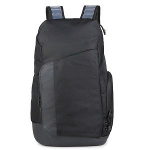 Mochila Deportiva Azul para Baloncesto con Compartimento Externo para Balón, Sección para Zapatos y Bolsillo con Cierre para Entrenamiento y Liga - Product Image 4