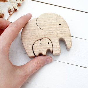 Decorazioni ecologiche incise personalizzate Topper intaglio in legno di elefante fatto a mano regalo per la festa della mamma del papà - Product Image 5