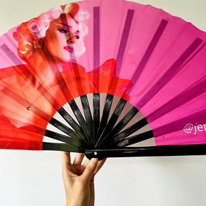 Abanico Plegable Grande de Bambú y Nailon QM Pride Personalizado para Eventos y Campañas - Product Image 4