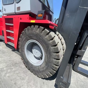 Chariot élévateur pour poids lourds 25 tonnes Chariot élévateur diesel de grande taille Kalmar 25 tonnes d'occasion d'origine avec mât de 6m pour la manutention de conteneurs - Product Image 5