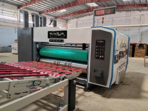 Máy in và cắt khuôn tự động hai màu đa thông số kỹ thuật mới cho thiết bị sản xuất hộp các tông - Product Image 3