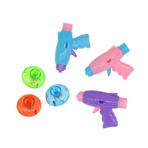Lanceur de jouets en forme de <span class=keywords><strong>pistolet</strong></span> <span class=keywords><strong>avec</strong></span> <span class=keywords><strong>toupie</strong></span> lumineuse, gyroscope créatif à déclenchement par tir pour enfants, vente en gros en vrac, pack de couleurs assorties - Product Image 6