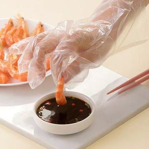 Gants jetables en PE pliés, gants en HDPE de qualité alimentaire emballés individuellement pour le shampoing et les salons de coiffure - Product Image 4