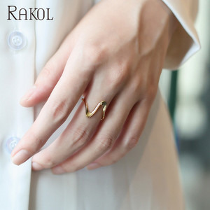 RAKOL RP2200 mode Bague serpent plaqué or Design Minimalisme Bijoux - Product Image 6