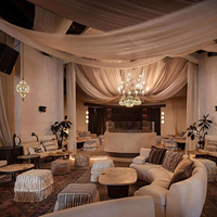 Mobilier de restaurant marocain : Table et chaise de restaurant, banquette rembourrée, conception complète pour projet de bar-restaurant