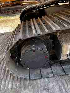 Excavatrice sur chenilles d'occasion PC200, poids opérationnel de 20 tonnes, haute efficacité, composants principaux comprenant le moteur et la boîte de vitesses, en vente - Product Image 5