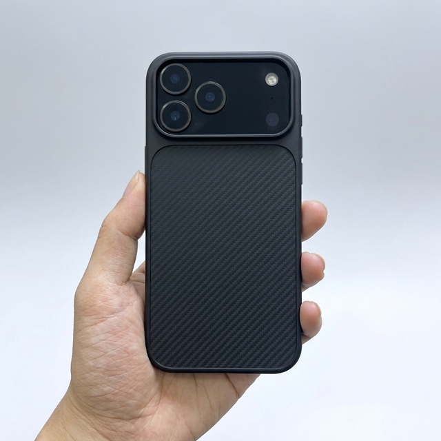 New Arrival Luxury PC+Carbon Fiber 360 Protection Magnetic Mobile Phone Case for 11-17 Pro Max