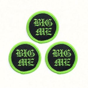Parches de Letras de Chenilla Personalizados en Oferta, Apliques Bordados Coloridos para Toallas, Regalos Promocionales y Empresariales - Product Image 2