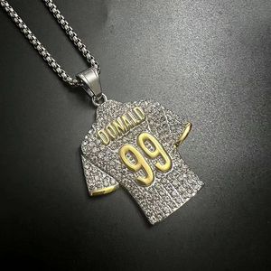 Vente chaude <span class=keywords><strong>NFL</strong></span> Football Donald 99 <span class=keywords><strong>Jersey</strong></span> Pendentif Collier pour Enfants <span class=keywords><strong>Pas</strong></span> <span class=keywords><strong>Cher</strong></span> Titane Acier Plaqué Or Diamant Clouté Hip-Hop - Product Image 4