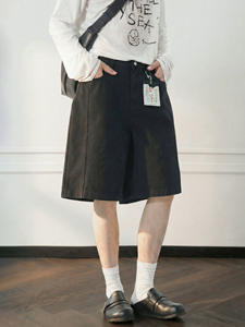 Shorts en jean vintage pour hommes, respirants, style cargo à empiècements latéraux, coupe ample, décontractés, 5 pouces, collection été 2026, streetwear, vente en gros - Product Image 2