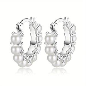 Orecchini a Cerchio in Oro Bianco con Perle Finte AAA Rotonde, Argento 925 Placcato Rodio, Gioielli Classici da Donna per Uso Quotidiano - Product Image 1
