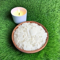 La Chine fournit des flocons d'huile de soja faits à la main de luxe cire écologique pour bricolage bougie parfumée faisant 25kg poids pour les cadeaux de vacances