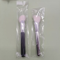 Pinceau correcteur contour coudé avec logo personnalisé Pinceau cheveux synthétiques doux blush pour le visage fond de teint pinceaux de maquillage