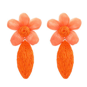 Boucles d'oreilles tissées tendance raphia tissé Floral exagéré boucles d'oreilles colorées pour femmes Uionen 1017 - Product Image 6