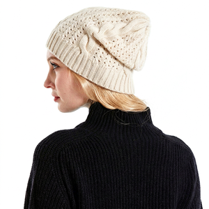 Chapeau en tricot côtelé rayé décontracté pour femme, idéal pour la plage - Product Image 2