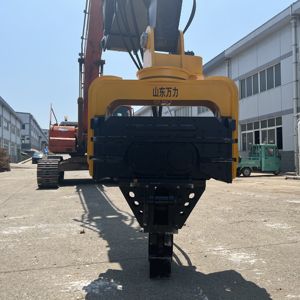 L'escavatore da 30 tonnellate ha montato il martello idraulico del vibratore/battipalo a vibrazione con profondità di lavoro 10 metri - Product Image 5