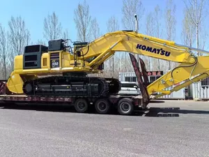 Excavatrice lourde multi-usages Komatsu PC550LC-11M0 avec circuit hydraulique dédié pour les travaux de brassage de roches dans les mines - Product Image 3