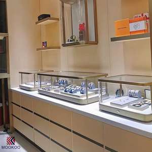 <span class=keywords><strong>Vetrina</strong></span> per Gioielli con Retroilluminazione LED Elite, Espositore in Vetro Satinato Personalizzato con Struttura in <span class=keywords><strong>Metallo</strong></span> - Product Image 4