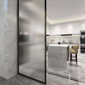 <span class=keywords><strong>Verre</strong></span> décoratif cannelé teinté à motifs pour fenêtre et porte, <span class=keywords><strong>verre</strong></span> cannelé à <span class=keywords><strong>motif</strong></span> pluie pour salle <span class=keywords><strong>de</strong></span> bain et chambre, <span class=keywords><strong>verre</strong></span> trempé haute intimité - Product Image 1