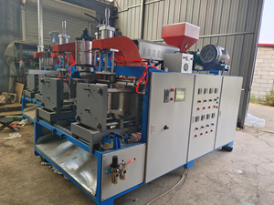 Jerrycan de bouteille en plastique de 2.<span class=keywords><strong>5</strong></span> <span class=keywords><strong>litres</strong></span> 5L 20L faisant la machine entièrement automatique de moulage par extrusion-soufflage PE - Product Image 2