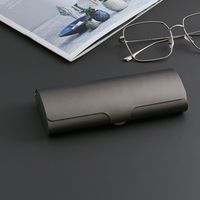 Étuis optiques haut de gamme en métal faits à la main, boîtes en alliage d'aluminium, étui rigide pour lunettes, emballage pour lunettes de soleil