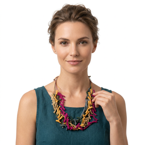 Collar Bohemio Colorido para Compromiso, Chapado en Oro para Mujer, Cuentas de Tela, Imitación de Perlas en Forma de Bola, Ecológico y Hecho a Mano - Product Image 2