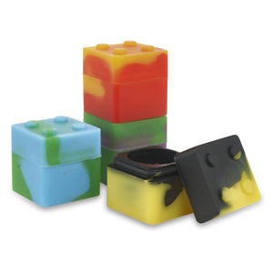 Contenitore Quadrato Minimalista Moderno in Silicone da 9ml, Coperchio Antiaderente per Conservare Pasta di Tabacco - Product Image 5